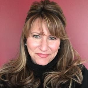 Meet your Posher, Marianne